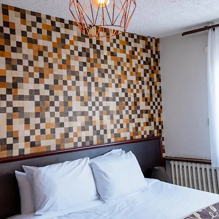 Logis Le Bellevue 2*