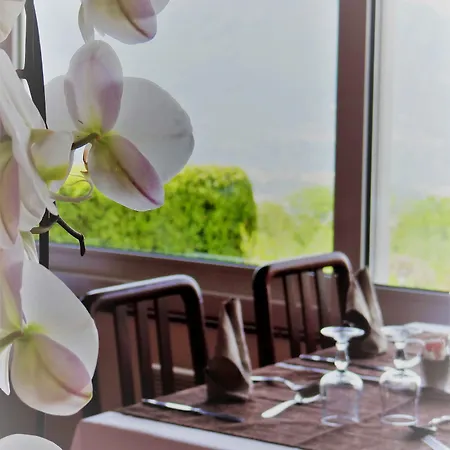 Hotel Logis Le Bellevue Trévignin