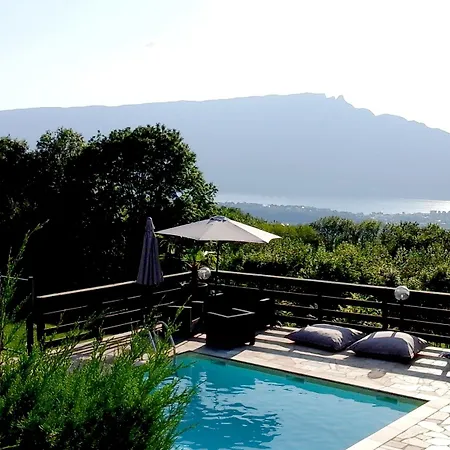 Hotel Logis Le Bellevue