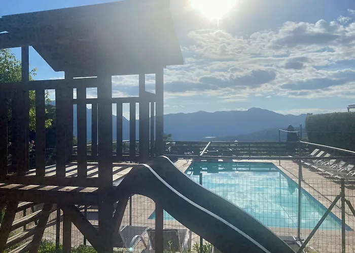 Hotel Logis Le Bellevue